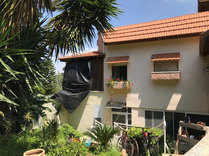 בתים בטבע למכירה